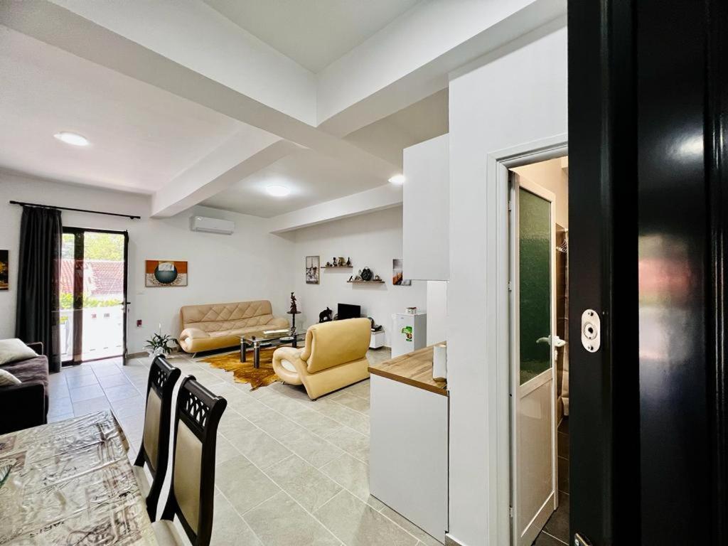 Kristian Apartments Berat Kültér fotó